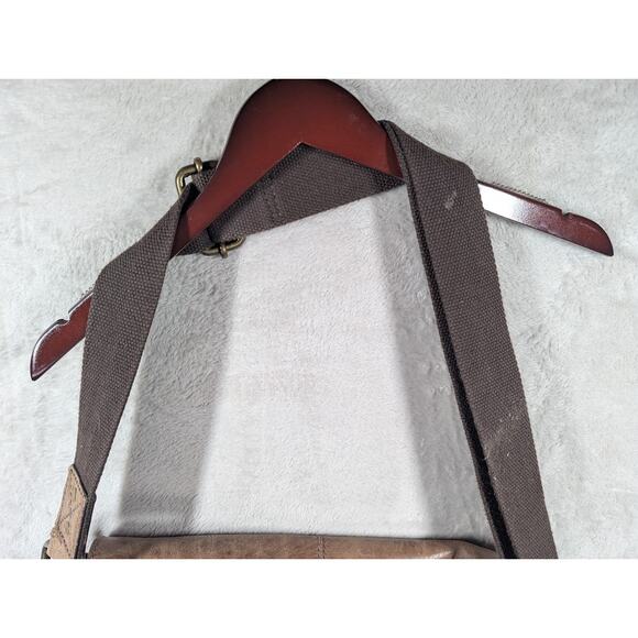 Vintage Fossil Brown Leather Messenger Crossbody Computer Laptop Bag Magnets - Picture 11 of 14